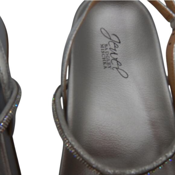 Jewel Badgley Mischka Rhinestone Slip On Slides Flat Sandals Silver Size 6 - Picture 7 of 8